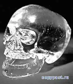 Необычные черепа