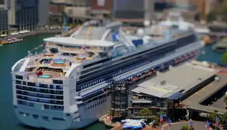 Кораблики и людишки