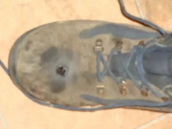 Не нада балавацца с пистолем