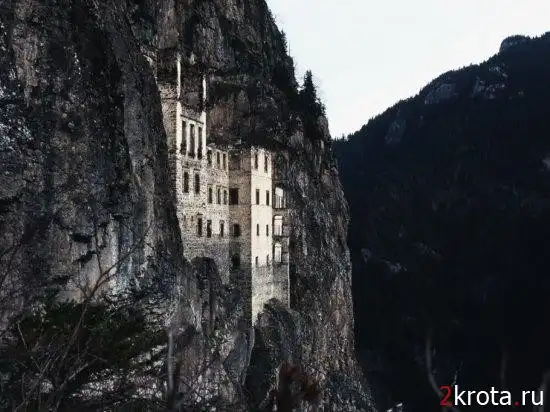 Монастырь Сумела