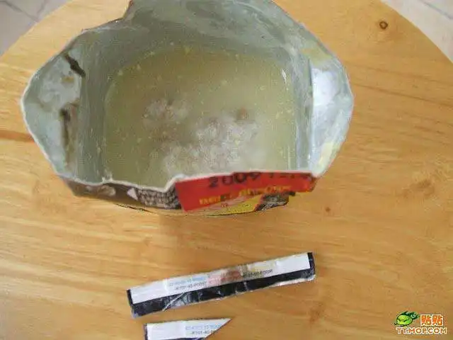 Сюрприз в коробке сока