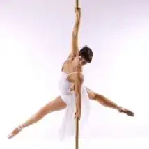 Танец на пилоне