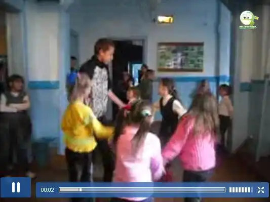 Деревенский танцор(в школе)