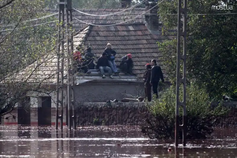 Крупная техногенная катастрофа в Венгрии