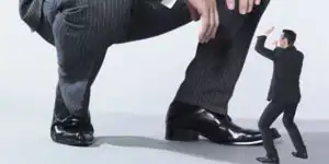 Окружающие вьют из Вас веревки? Вас постоянно прогибают под себя?