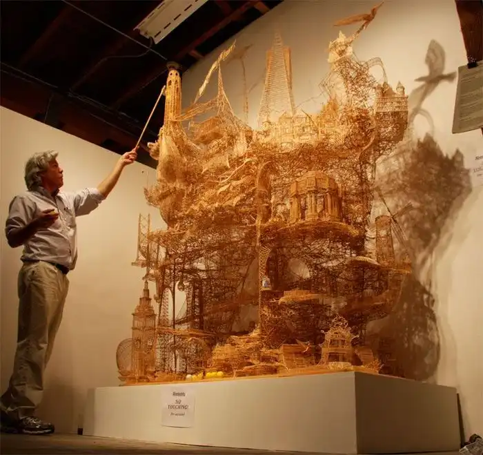 Скульптура из зубочисток