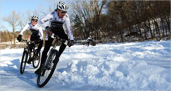 На велосипеде зимой