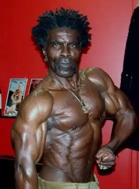 Культуристы в пенсионном возрасте