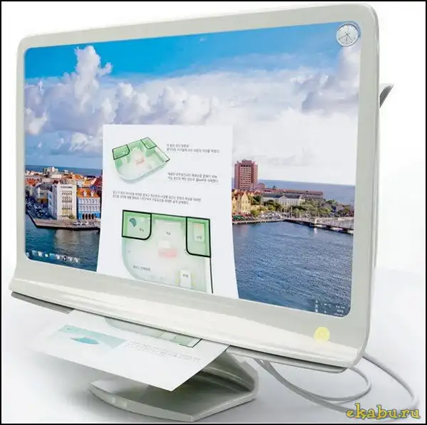 Принтер по соседству с монитором