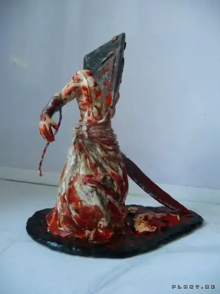 Pyramid Head из пластелина