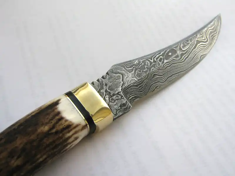 Ножи из дамасской стали