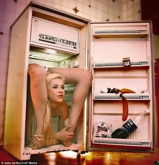 Злата - акробат