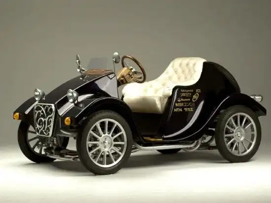 Miluira - электромобиль в ретро стиле