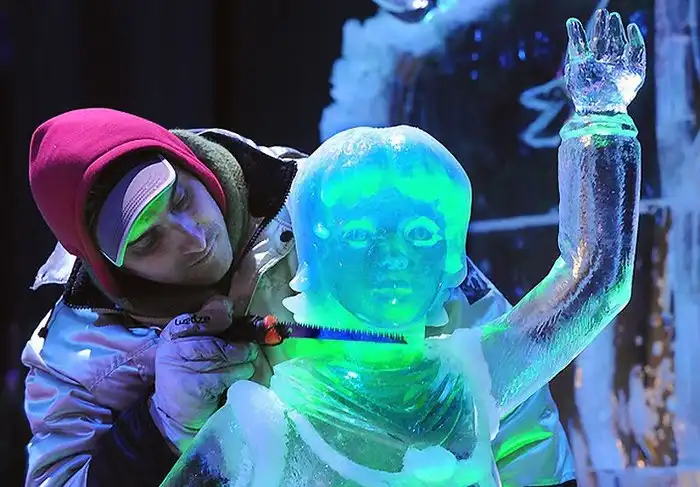 Ледяная галерея на Красной Пресне