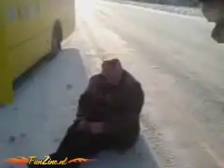 Водитель школьного автобуса