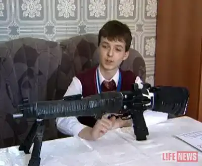 Школьник изобрел боевую винтовку