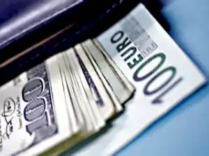 Американцу вернули потерянный 70 лет назад бумажник