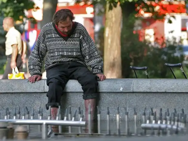 Купание в фонтане