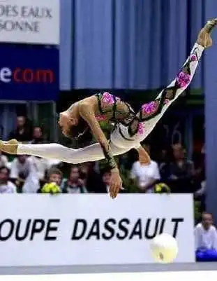 Гимнастки, улов из соц сети