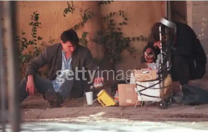 Киану Ривз проводит время с бездомным