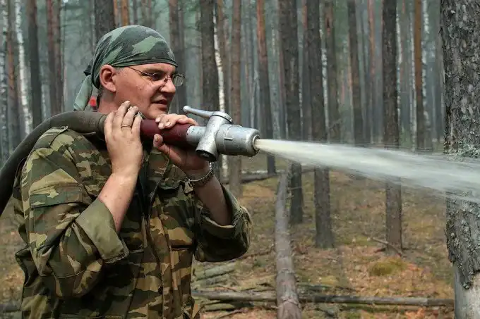 Добровольцы