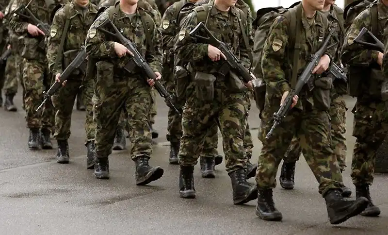 Швейцарская армия тестирует новые носки