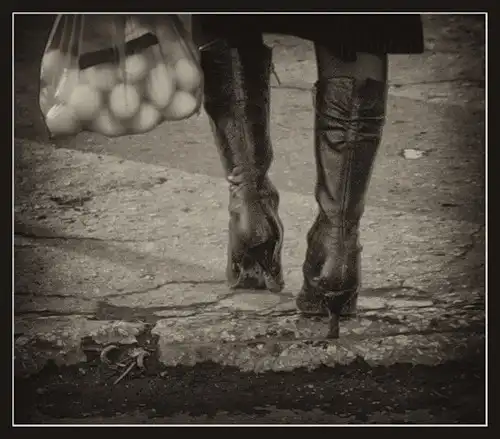 Жесть глазами блондинки...