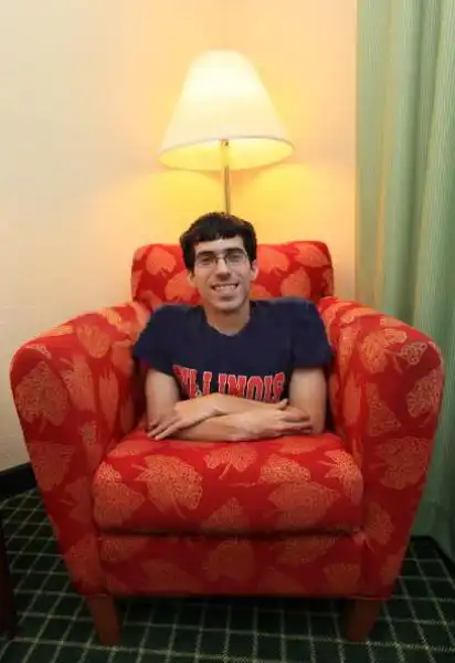 Сильный парень