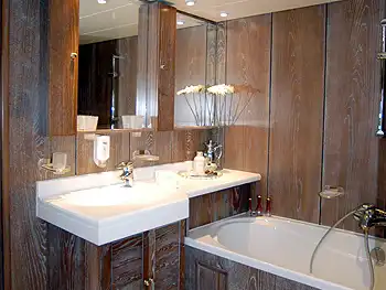 Яхта для России