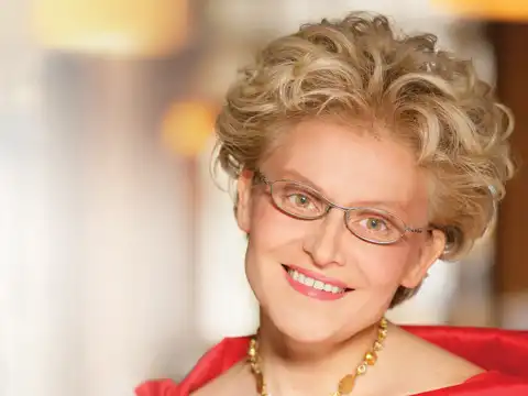 Елена Малышева и Член )))