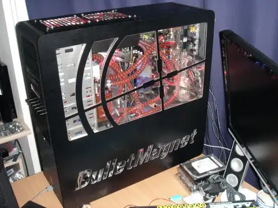 Моддинг компьютеров и некоторые рабочие места