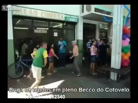 Прям как петушки)))