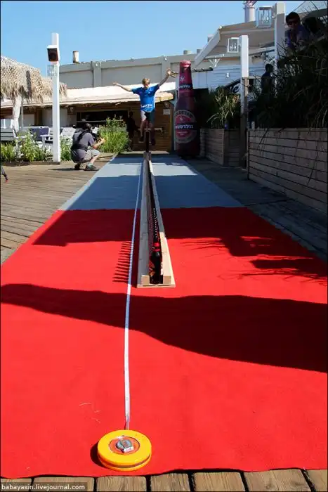 В Книгу рекордов Гинесса на моноцикле