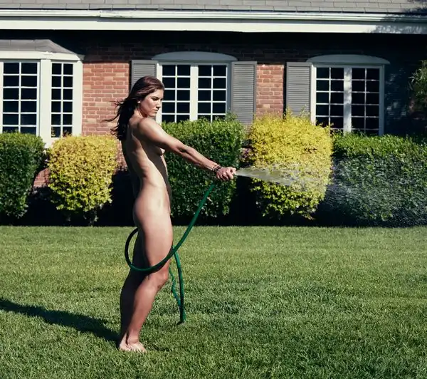 Голые спортсменки