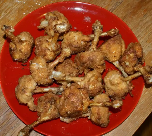 Рецепты по выходным: Куриные чупа-чупсы.