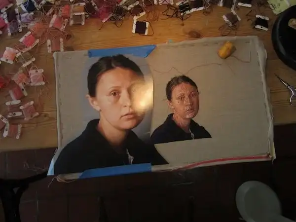 Портрет-вышивка.