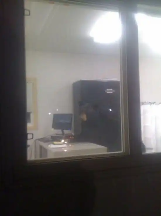 Странный работник в офисе (мини пост)