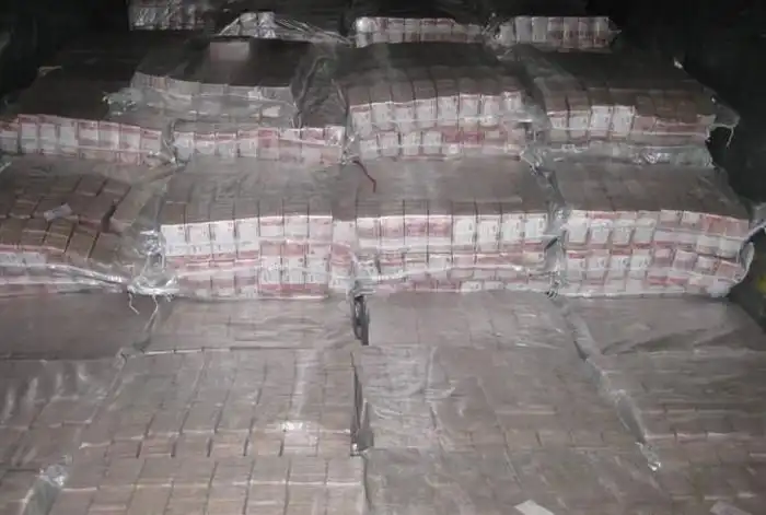 Гараж с деньгами (мини пост)