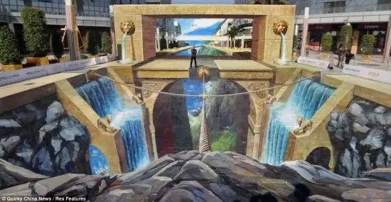 Самый большой 3D рисунок (3 фотографии)