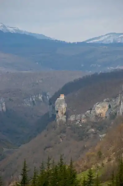 Церковь на высоте