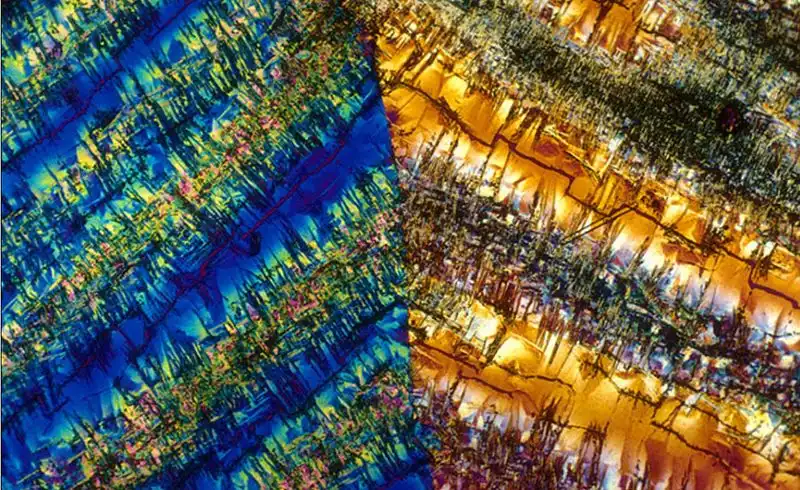 BevShots: абстракция в бокале