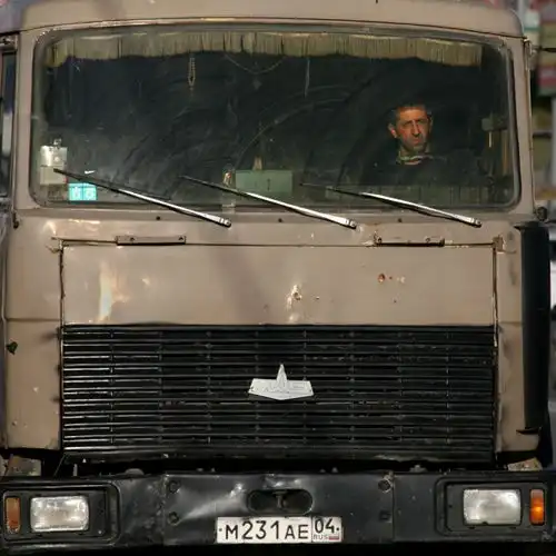 Водители, колесящие по русским дорогам