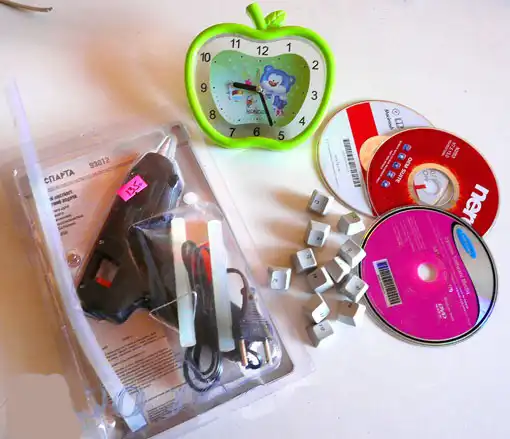 Часы из CD диска