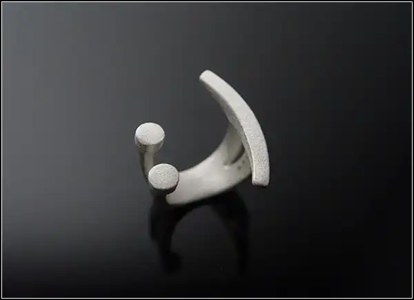 Креативные украшения The Signs