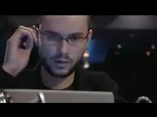 10 минут первого