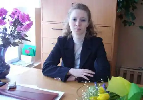 А вы помните свою первую учительницу?