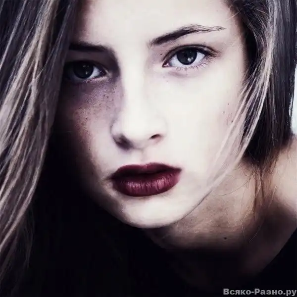 Веснушки у симпатичных девушек