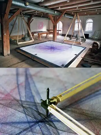 Drawingmachine: самый большой в мире спирограф