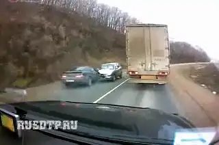 Праворукие будьте внимательнее на трассе!!