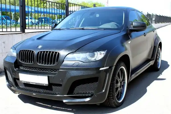 Кожанный BMW X6 в Москве